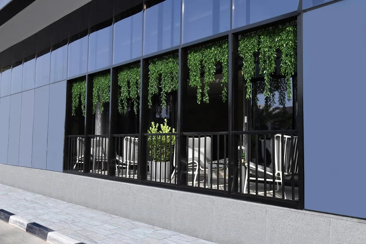 Lemon Tree Hotel, Jumeirah Dubai 4*,
