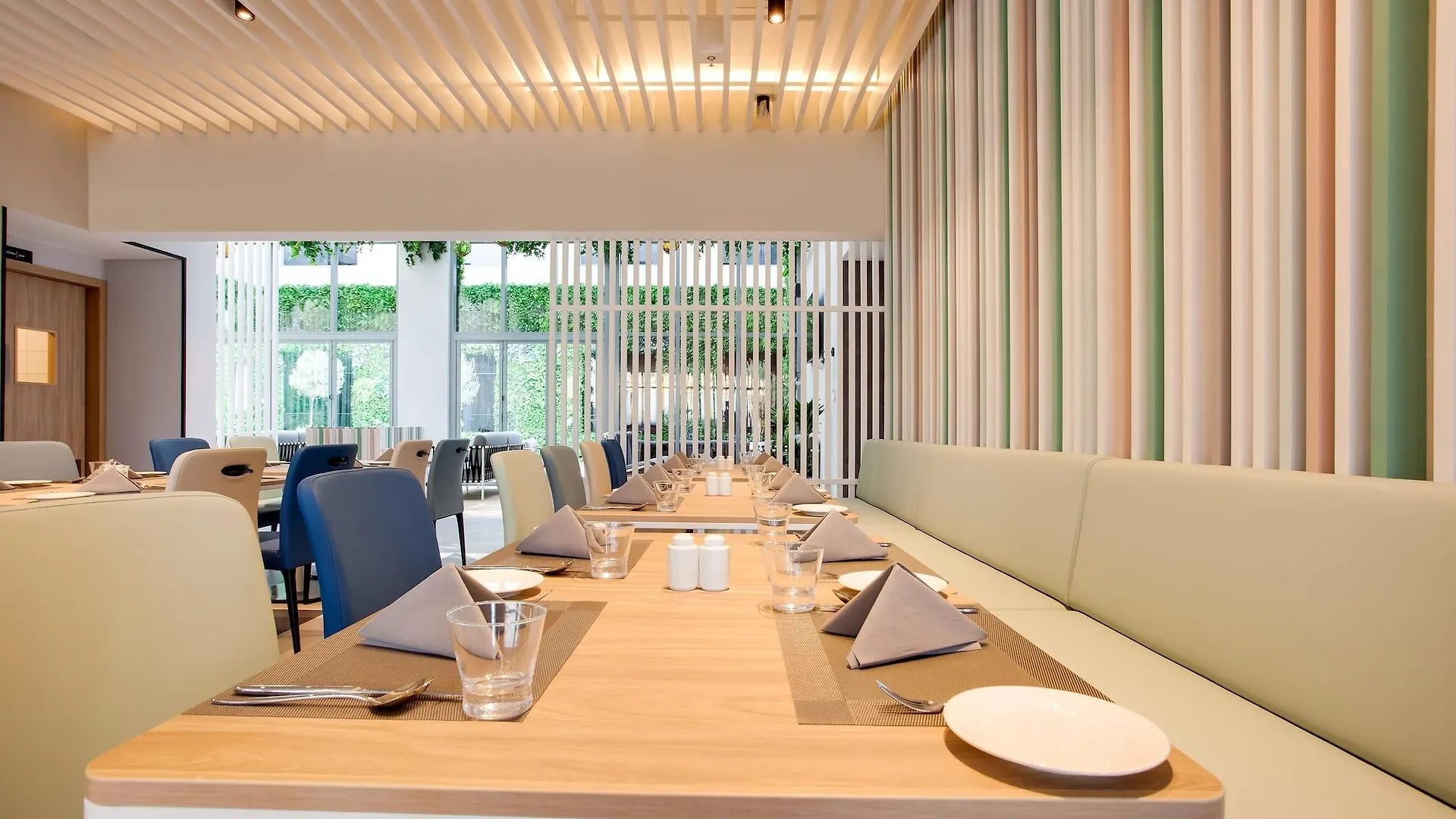 Lemon Tree Hotel, Jumeirah Dubai 4*,