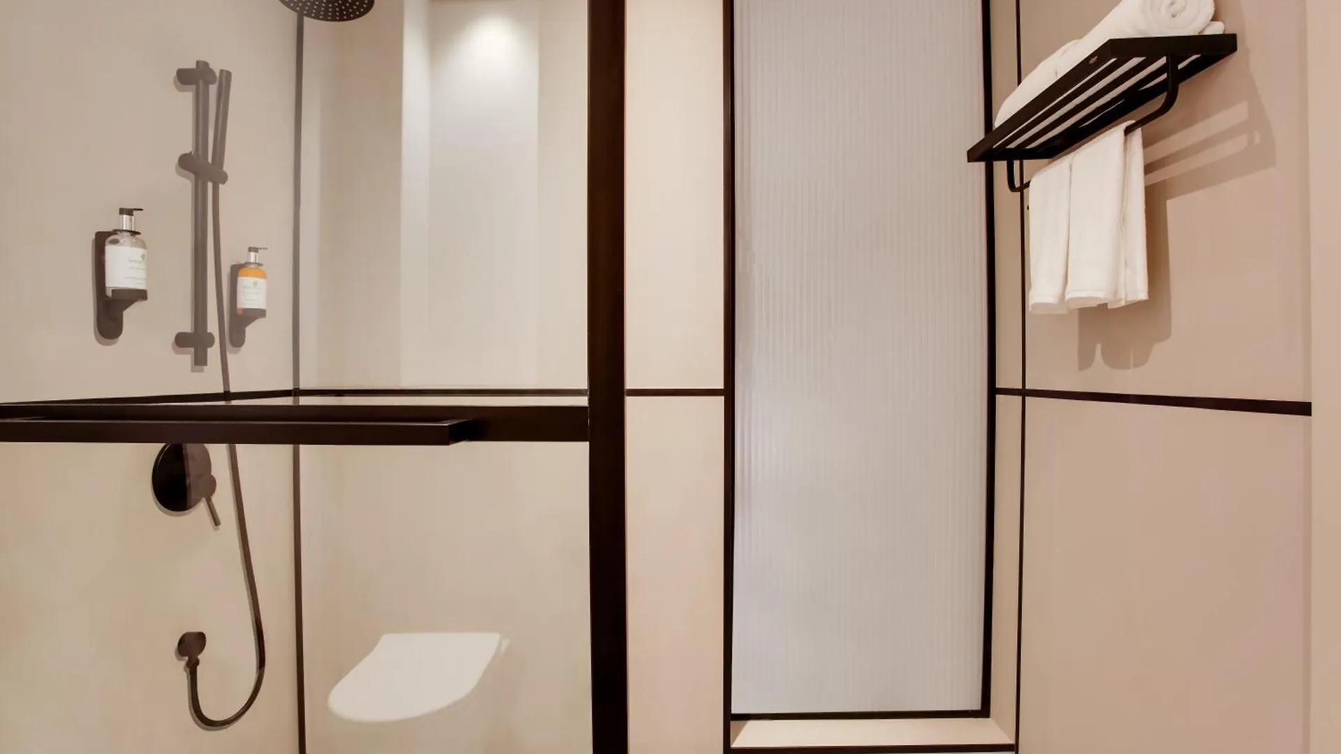 Hotel Lemon Tree Hotel, Jumeirah Dubai